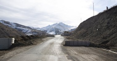 A roadblock of Russian "peacemakers" on the road to Khankendi, Jan. 14, 2021. (Reuters File Photo)