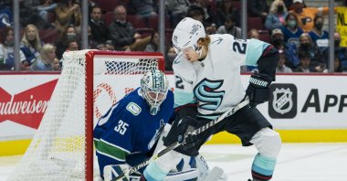 Vancouver Canucks goalie Thatcher Demko (35) makes a save against Seattle Kraken forward Mason Appleton (22) in the second period at Rogers Arena, Vancouver, Canada, Oct. 5, 2021. (Bob Frid-USA TODAY Sports via Reuters)