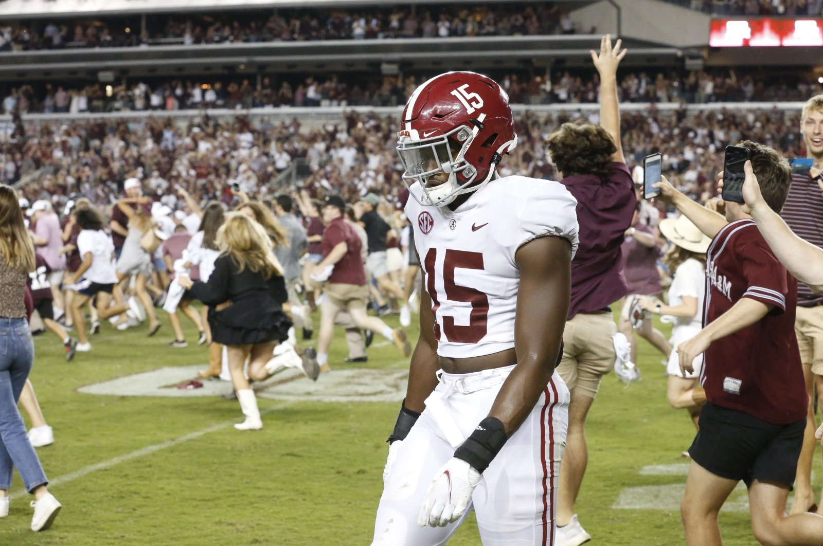 Alabama linebacker Dallas Turner (15) leaves the field after Texas A&M hit a field goal as time expired at Kyle Field, College Station, Texas, U.S., Oct. 9, 2021. (Gary Cosby Jr.-USA TODAY Sports via Reuters)