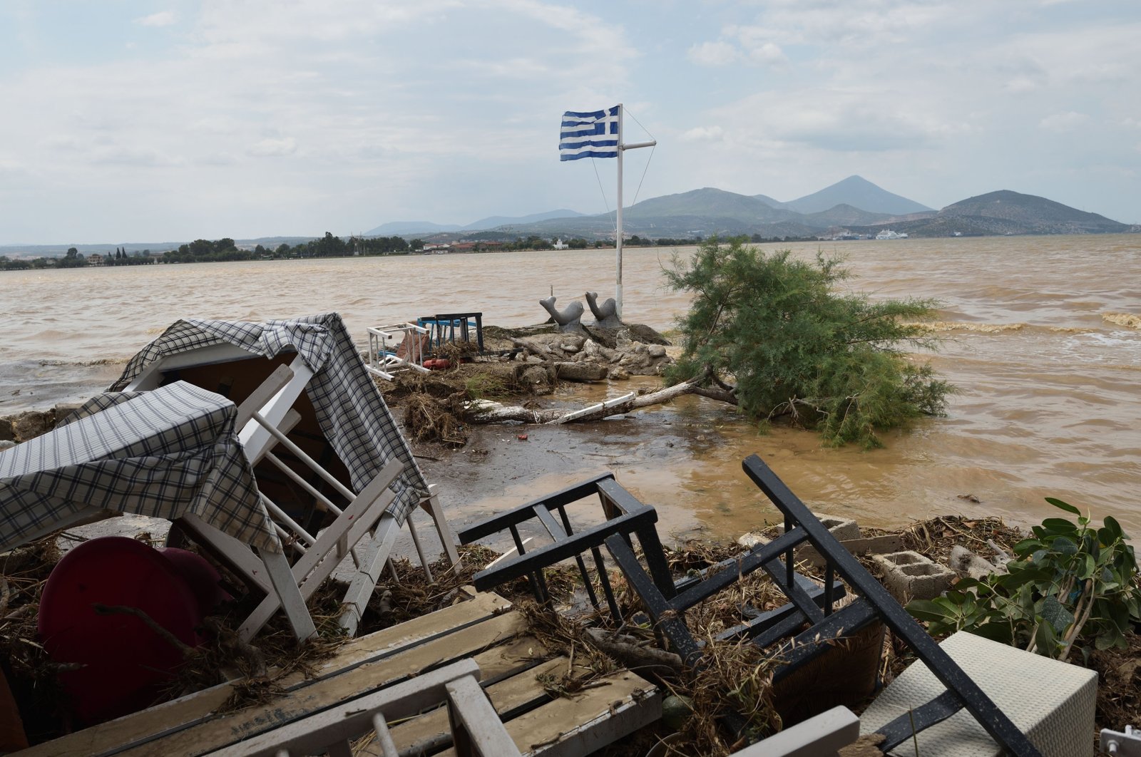 Flash floods in Bourtzi, central Evia, Greece, Aug. 9, 2020. (Getty Images)