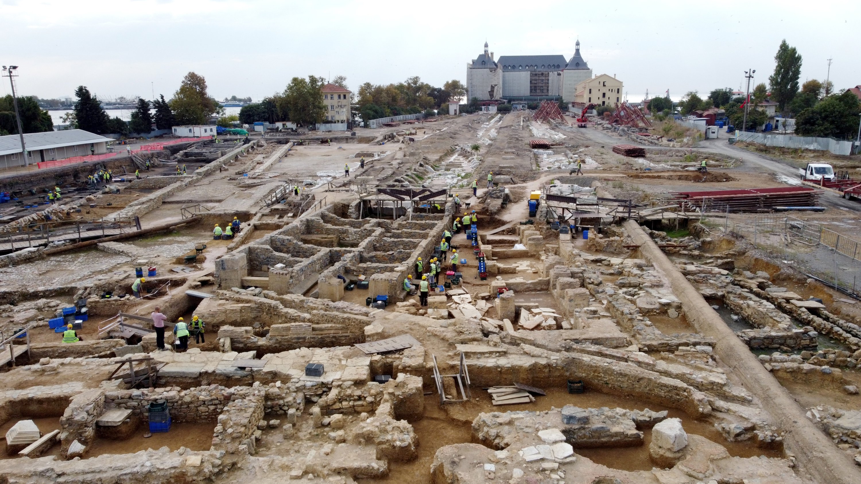 ancient mass grave wwii bunker among new finds in istanbul s haydarpasa dig daily sabah