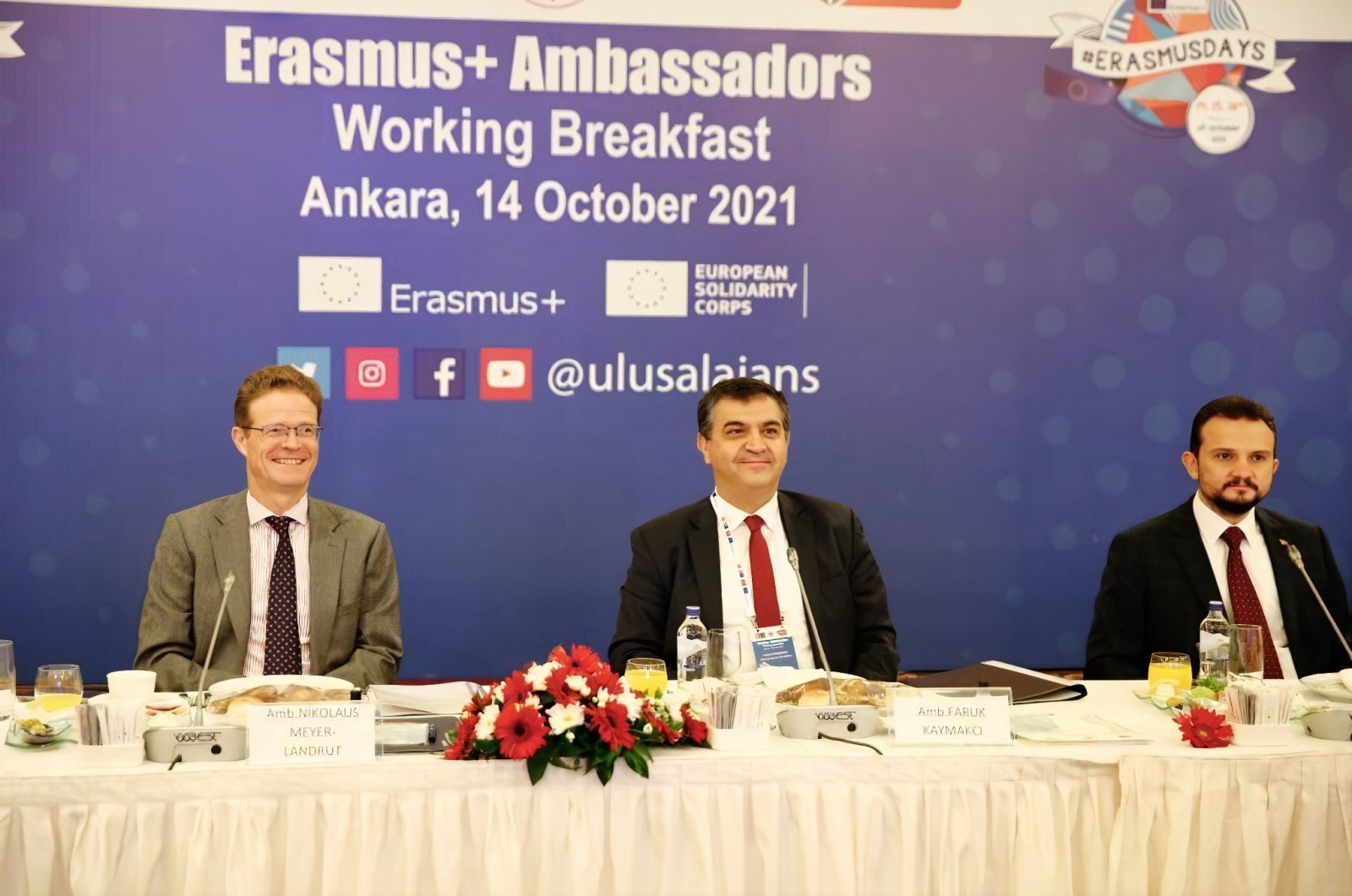 Head of the EU Delegation to Turkey Ambassador Nikolaus Meyer-Landrut (L) and Deputy Foreign Minister Faruk Kaymakcı (C) attend the ERASMUS  Ambassadors Working Breakfast in Ankara, Turkey, Oct. 14, 2021. (Twitter @EUDelegationTur)