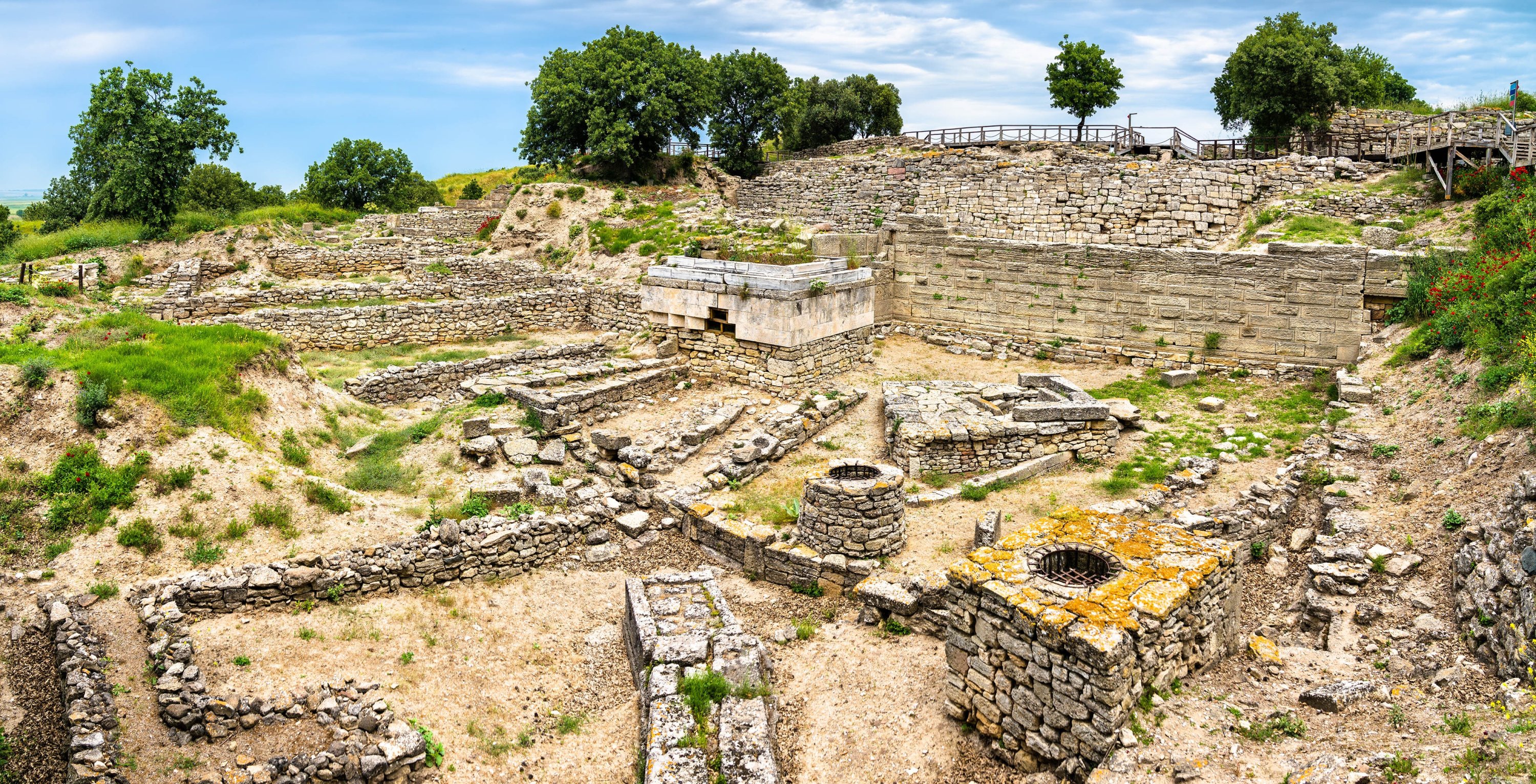 Ruins of the ancient city of Troy, Çanakkale, Turkey. (Shutterstock Photo) 