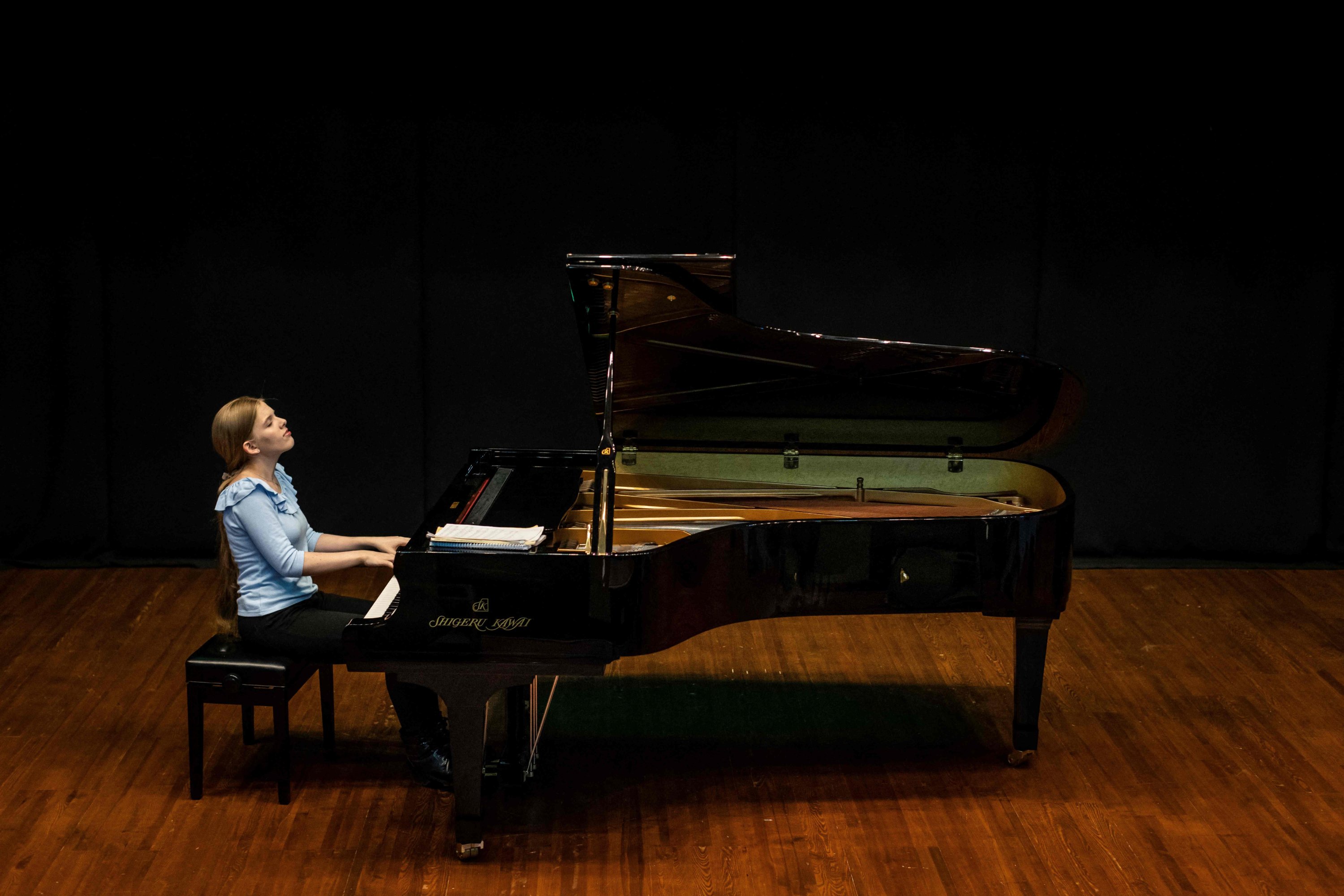 12 pianists take stage acclaimed Chopin competition | Daily Sabah