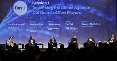 Speakers discuss global agenda in a panel at the TRT World Forum, Oct. 19, 2017. (AA Photo)