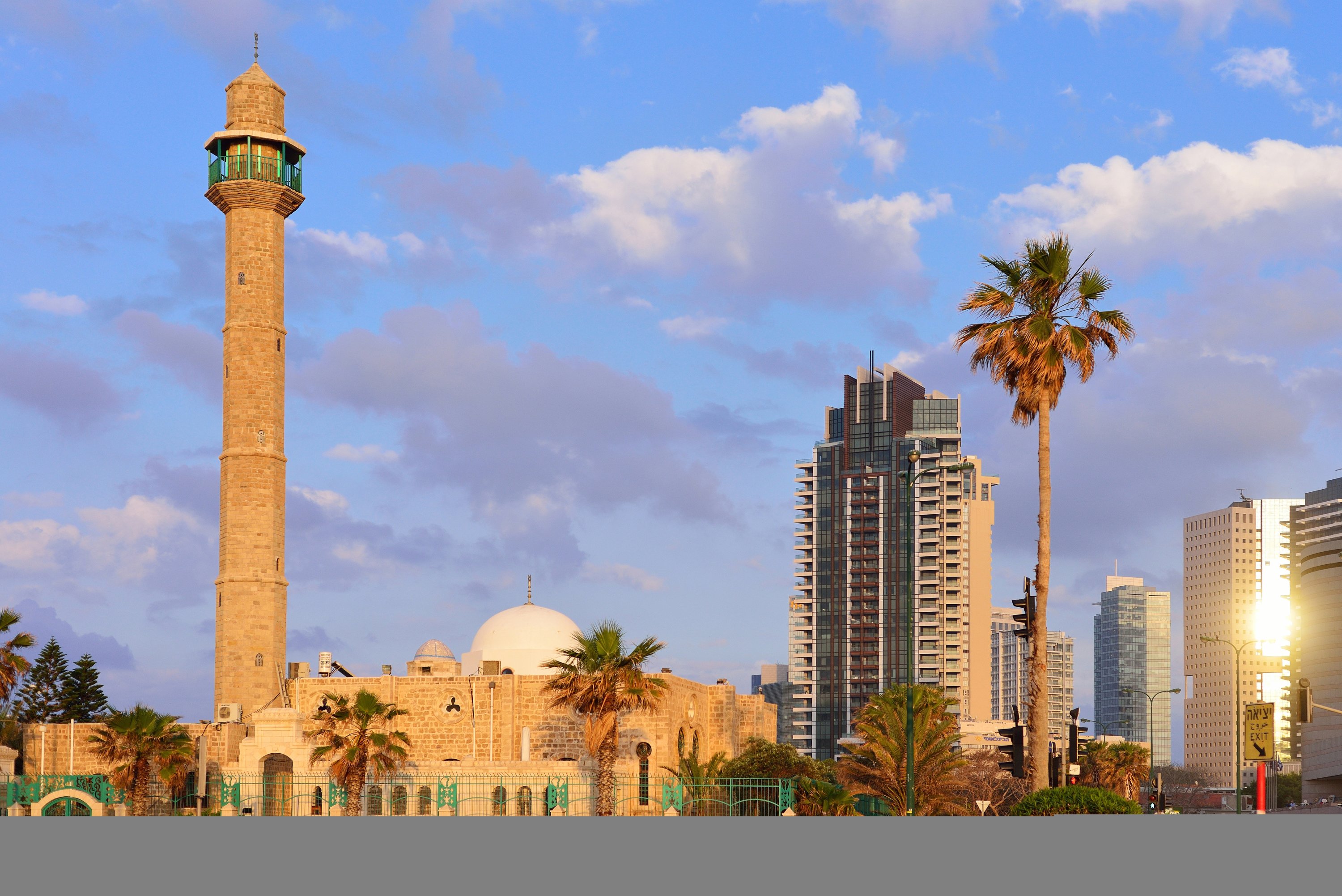 A view of the Hassan Bek Mosque in the center of Tel Aviv, Israel, April 2017. (Shutterstock Photo)