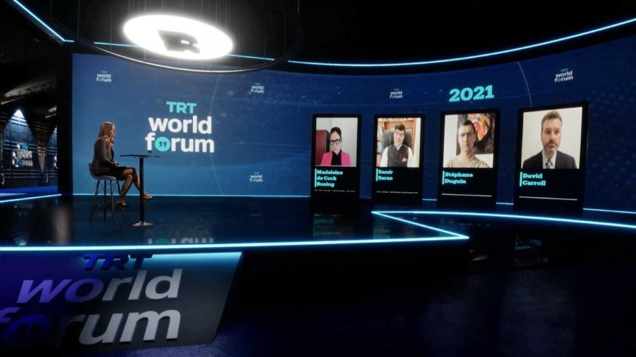 The host of the event, Andrea Sanke, and attendants converse at the TRT World Forum in Istanbul, Turkey, Oct. 20, 2021. (Photo courtesy of TRT World)
