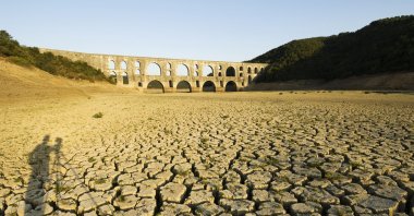 Famous Ottoman architect Sinan's Mağlova aqueduct overlooks a dried riverbed in Istanbul, Turkey. (Shutterstock Photo)