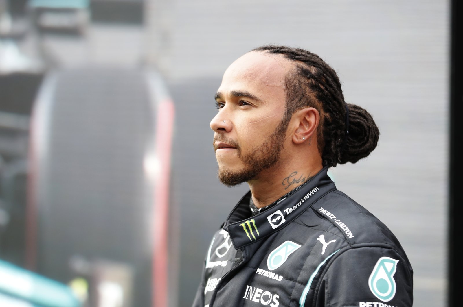 Mercedes driver Lewis Hamilton reacts to the crowd after the end of qualifying for the Formula One Turkish Grand Prix at the Intercity Istanbul Park, Istanbul, Turkey, Oct. 9, 2021. (AP Photo)