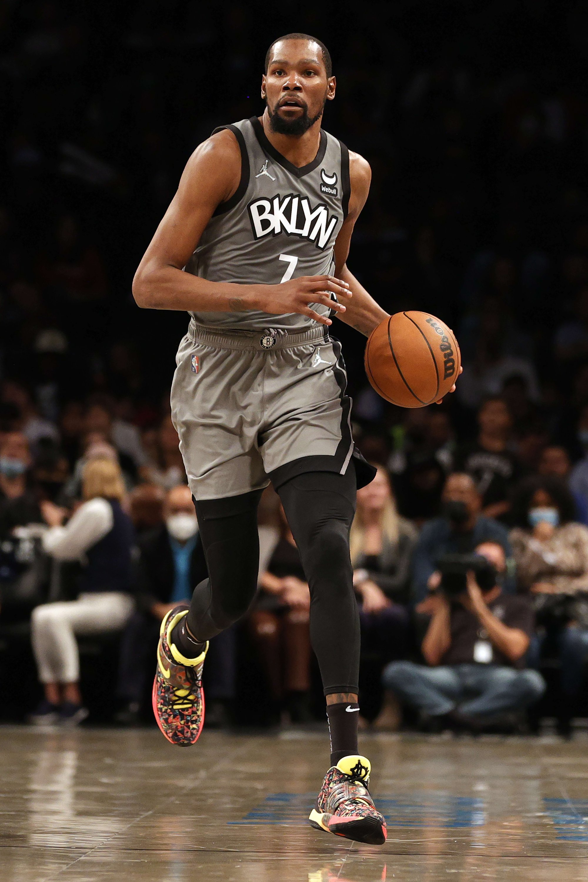 Brooklyn Nets' Kevin Durant dribbles during an NBA match against the Washington Wizards at Barclays Center, New York, U.S., Oct. 25, 2021.