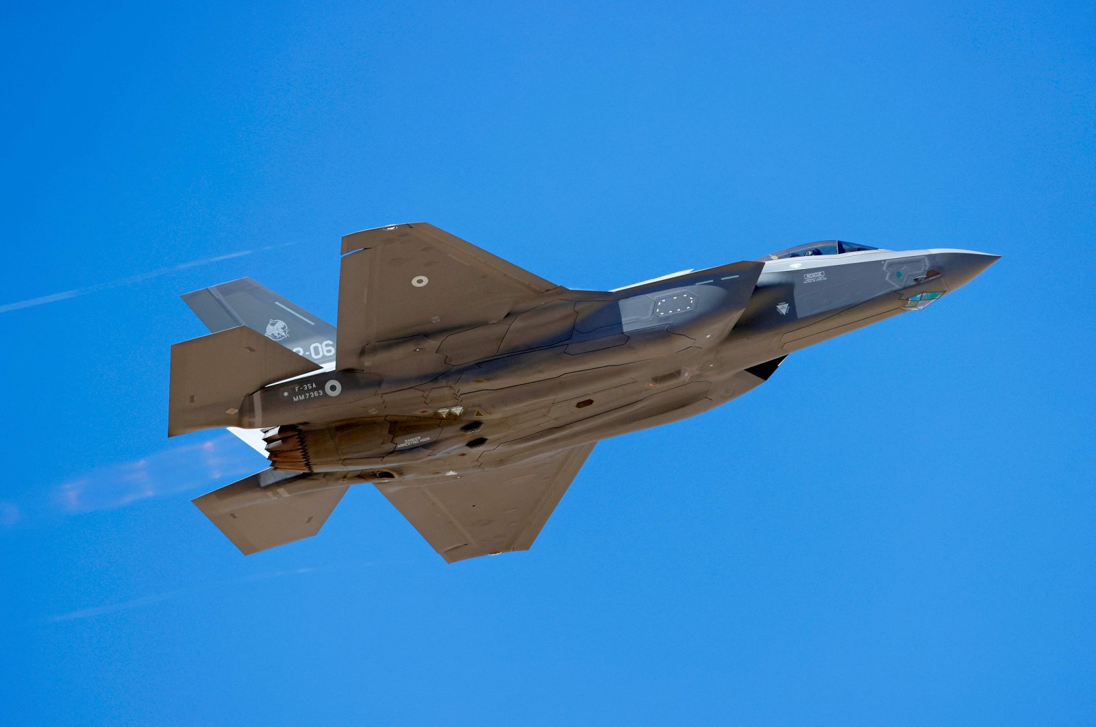 An Italian air force F-35 takes off during the "Blue Flag" multinational air defense exercise at the Ovda air force base, north of the Israeli city of Eilat, Oct. 24, 2021. (AFP Photo)
