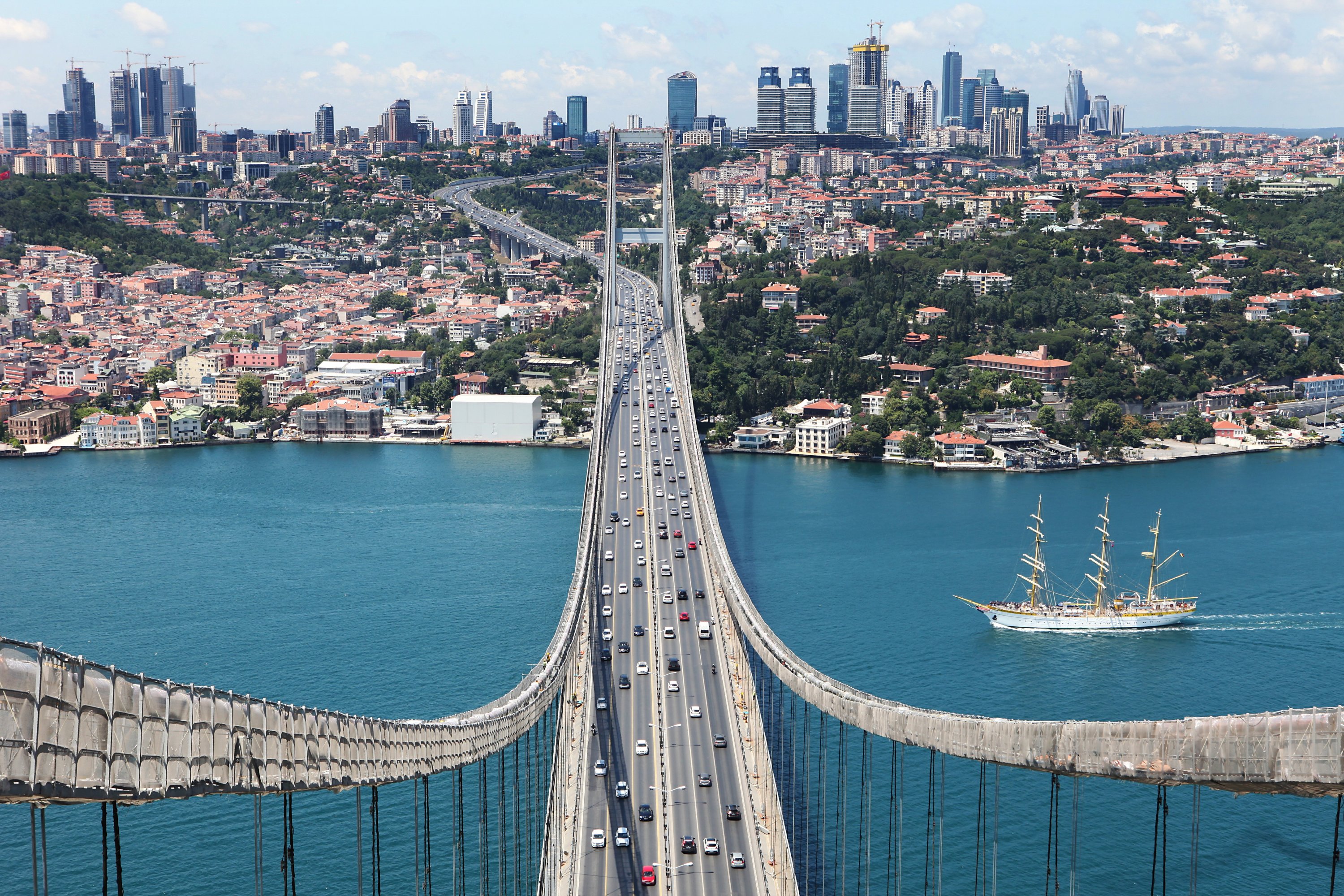 Istanbul has dozens of coworking shared offices. (Shutterstock Photo) 