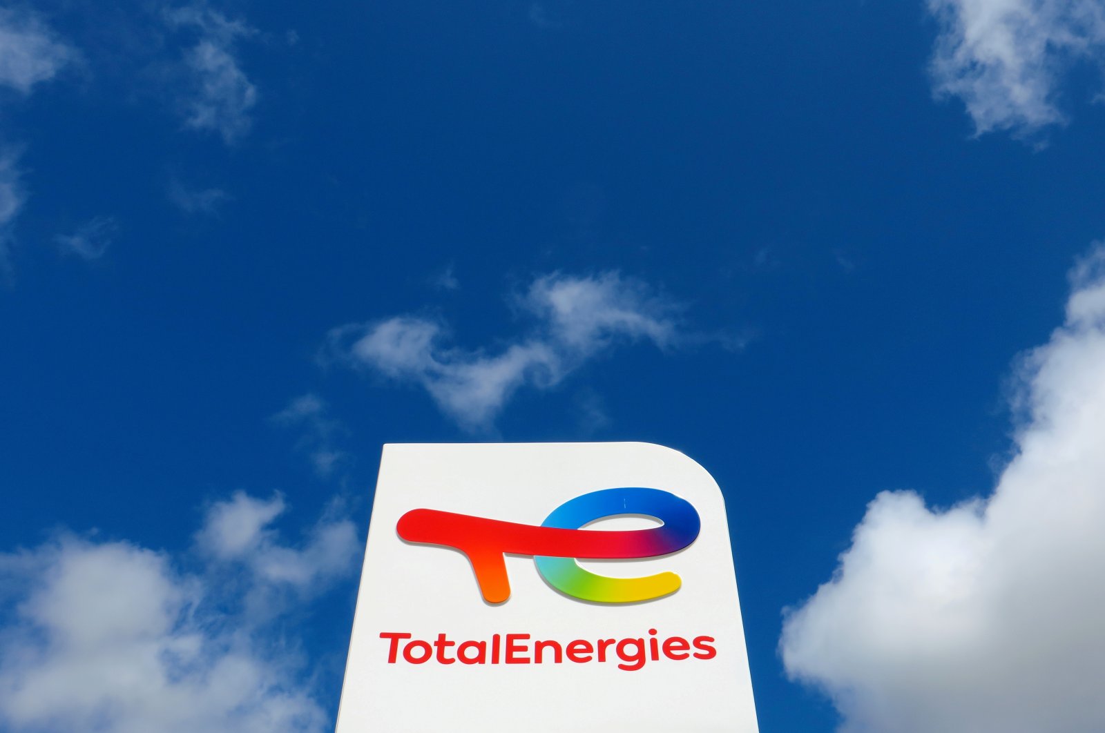 The logo of French oil and gas company TotalEnergies is seen at a petrol station in Ressons, France, Aug. 6, 2021. (Reuters Photo)