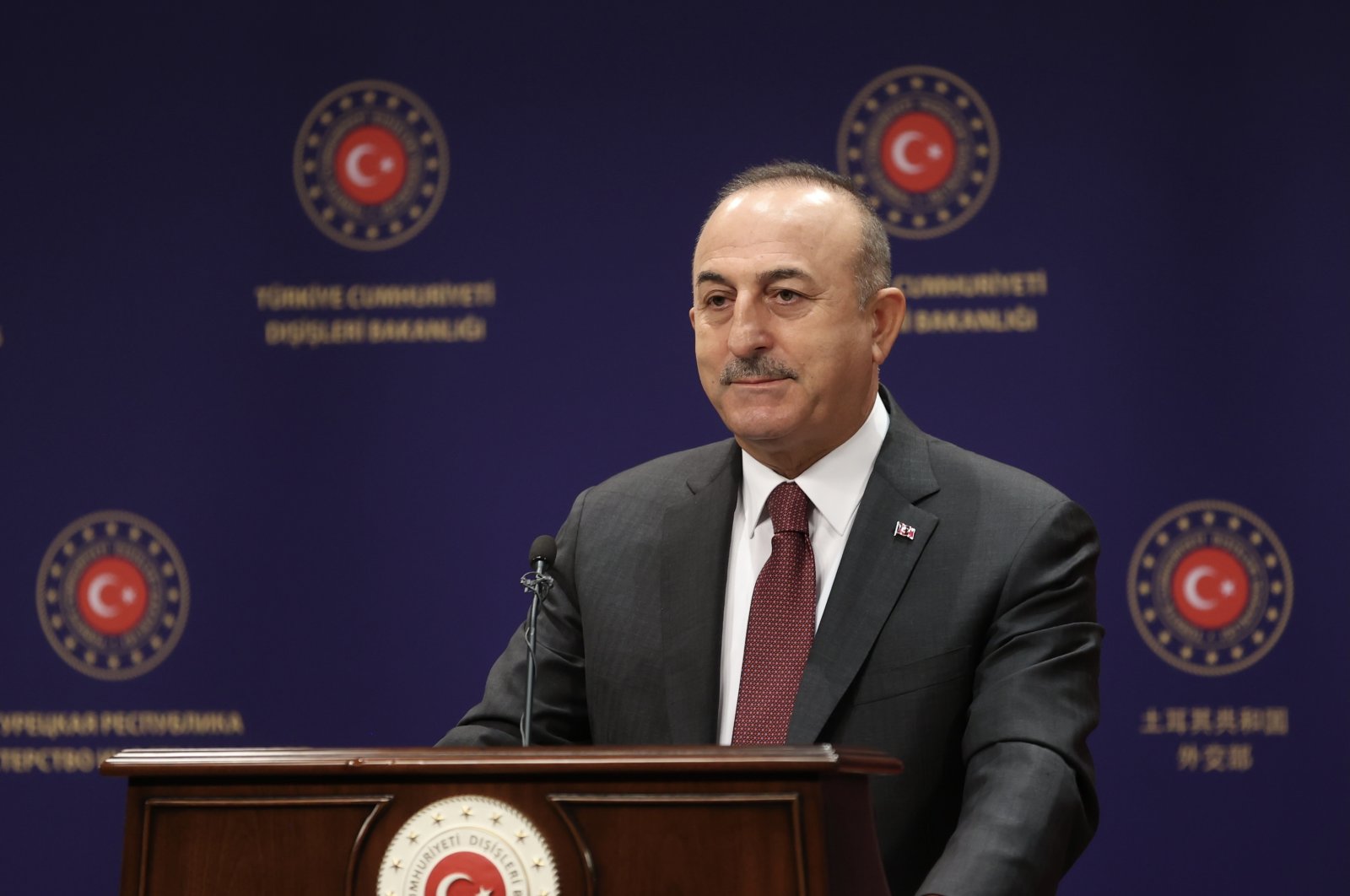 Foreign Minister Mevlüt Çavuşoğlu speaks at a joint press conference with his Venezuelan counterpart in Ankara, Turkey, Oct. 9, 2021. (AA Photo)