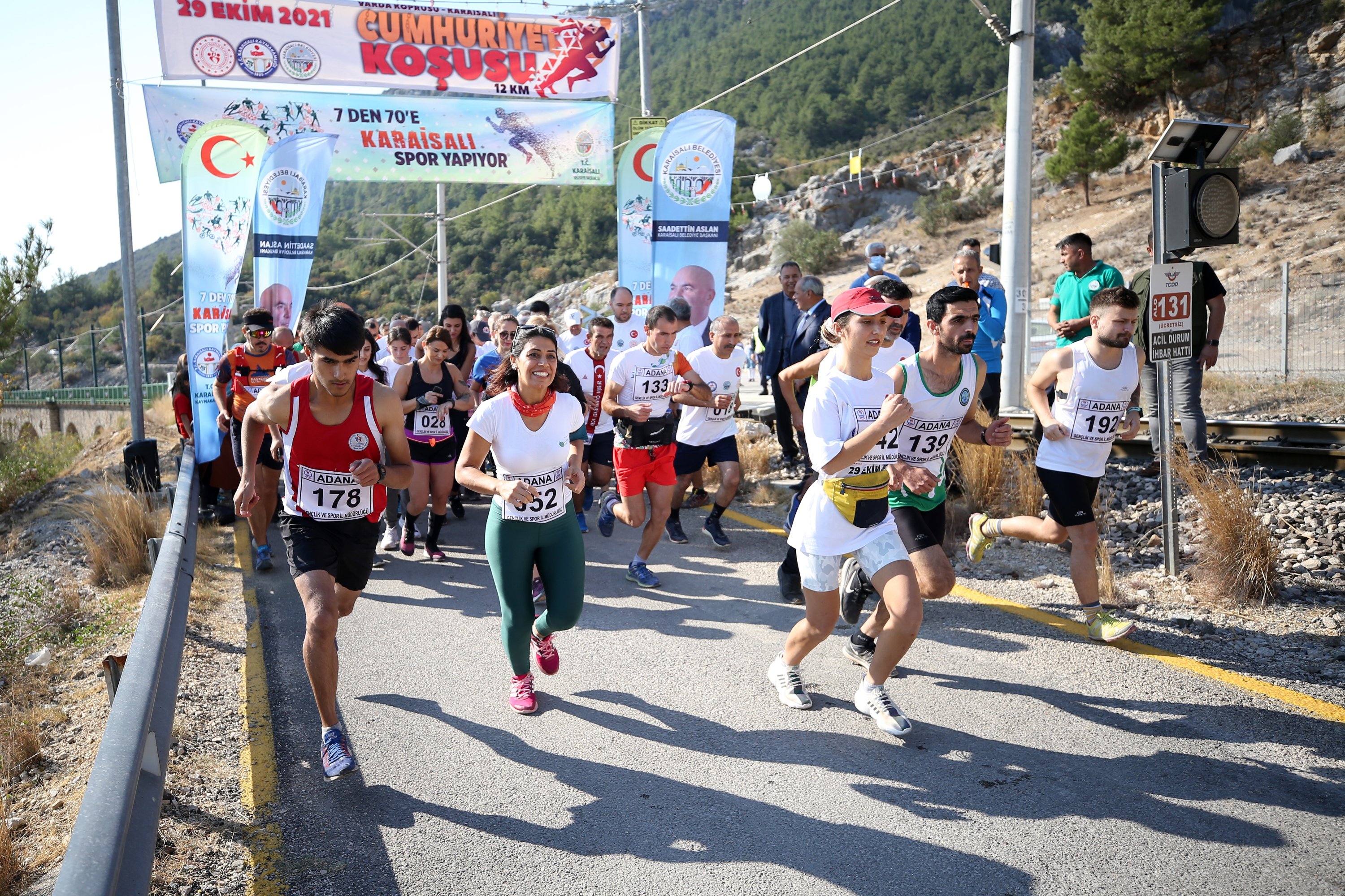 Athletes start the Republic Run, organized to celebrate Turkey
