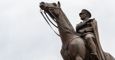 Bronze memorial statue of Mustafa Kemal Atatürk in Bursa, Turkey, Aug.14, 2019. (Shutterstock Photo) 