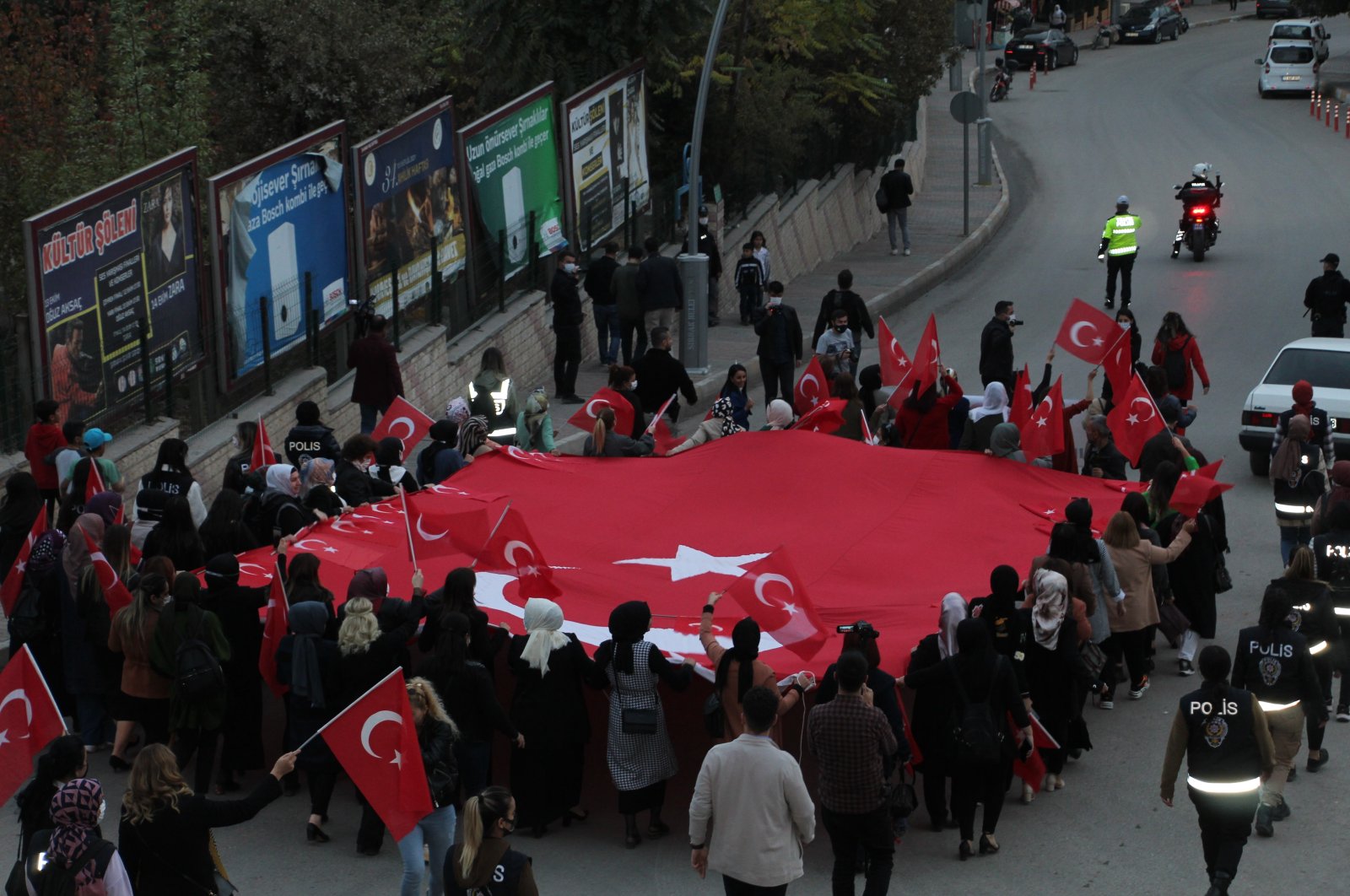 Women from 81 provinces staged a protest against the PKK in Şırnak province, Turkey, Oct. 28, 2021. (IHA Photo)