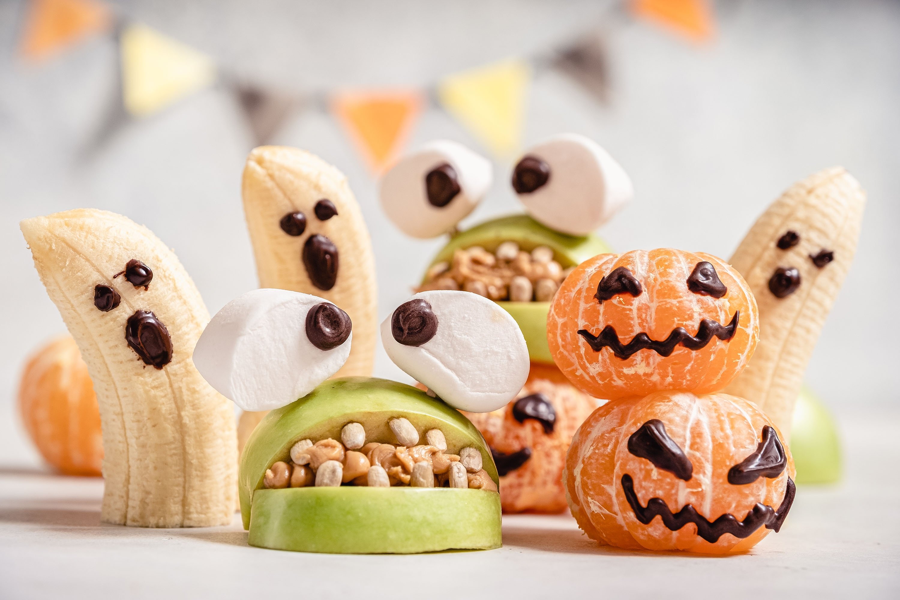 Healthy fruit Halloween treats. (Shutterstock Photo) 