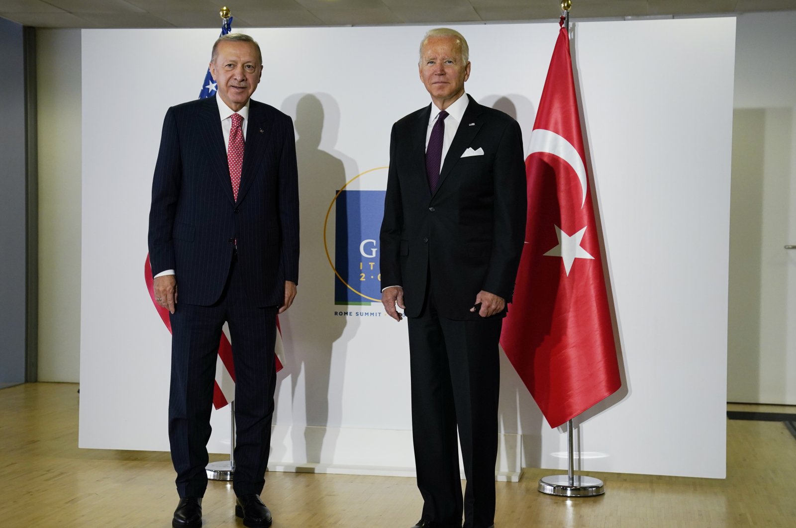 President Recep Tayyip Erdoğan (L) meets with U.S. President Joe Biden during the G-20 leaders summit, Rome, Italy, Oct. 31, 2021. (AP Photo)