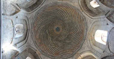 A photo showing the intricate ceiling of the Battalgazi Great Mosque located in Malatya, Turkey. (Photo by AA)