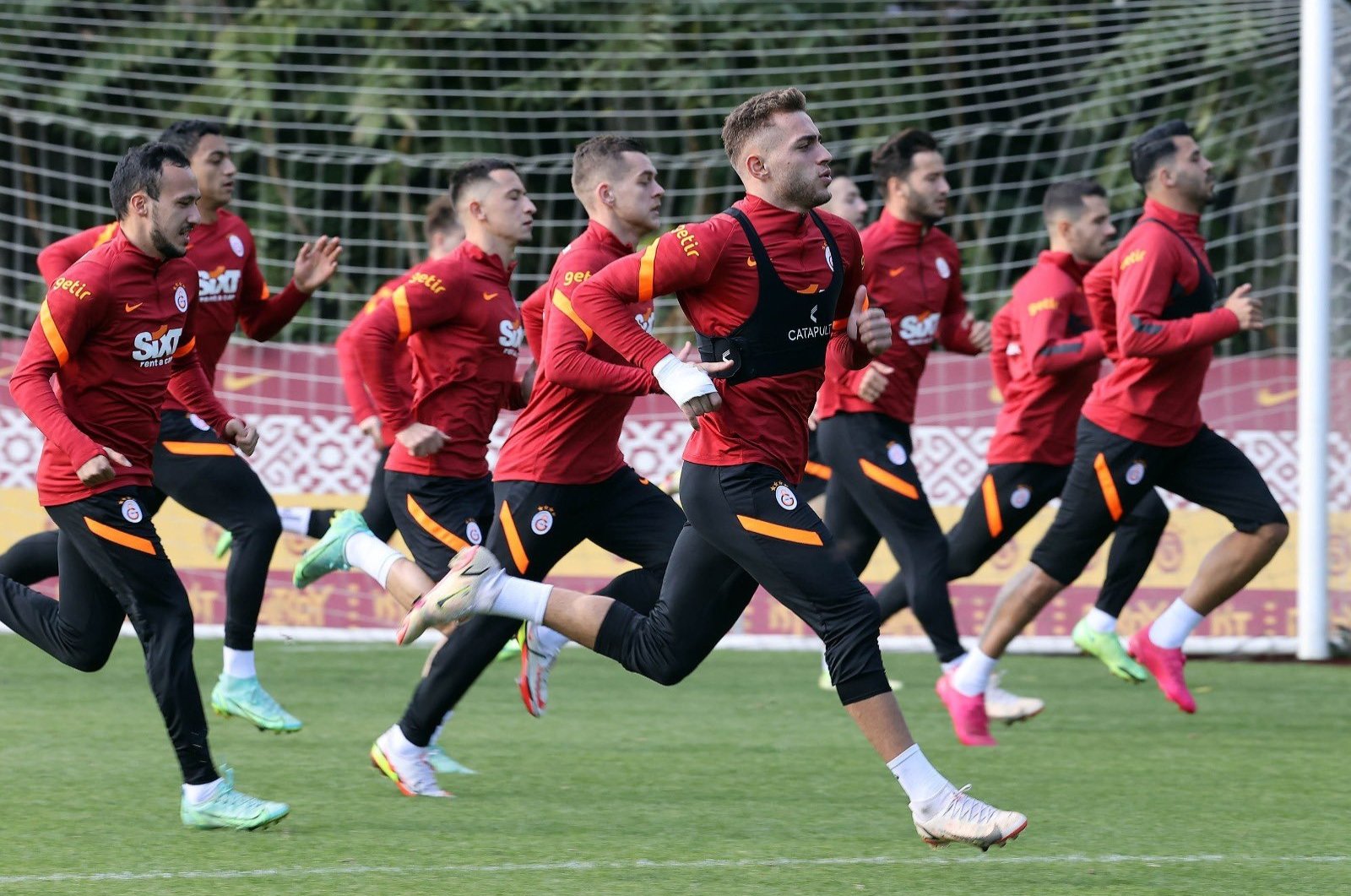 Galatasaray mengincar KO, Fenerbahçe ingin bertahan di Liga Europa