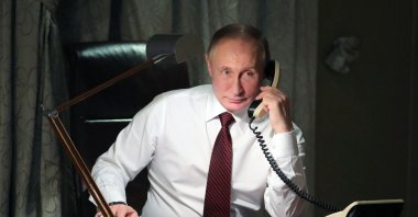 Russian President Vladimir Putin has a telephone conversation with Patriarch Bartholomew I of Constantinople from his residence in Ankara, Turkey, April 3, 2018. (AFP Photo)