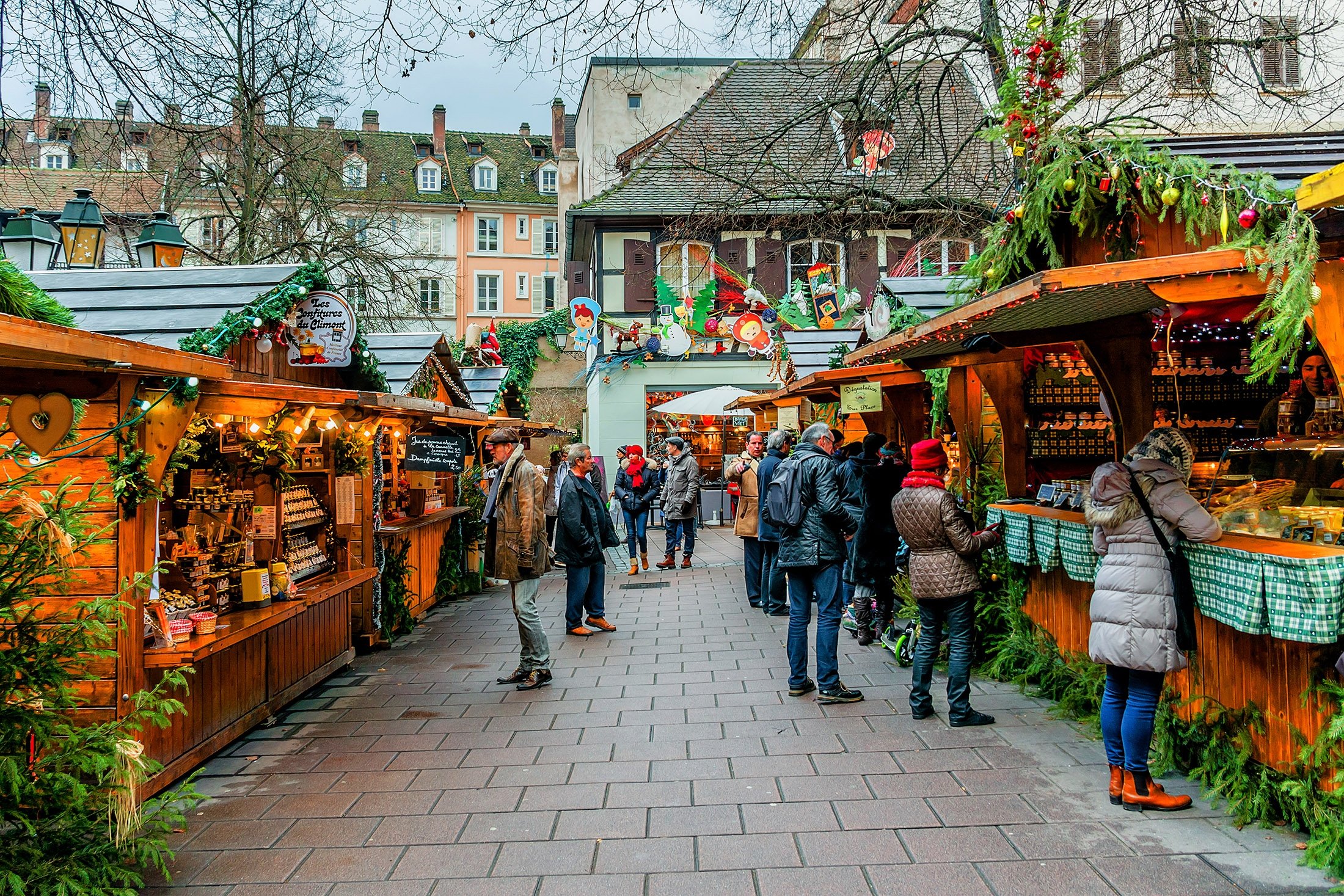 Colorful Christmas market in Strasbourg. Dec. 21, 2014. (Shutterstock Photo) 