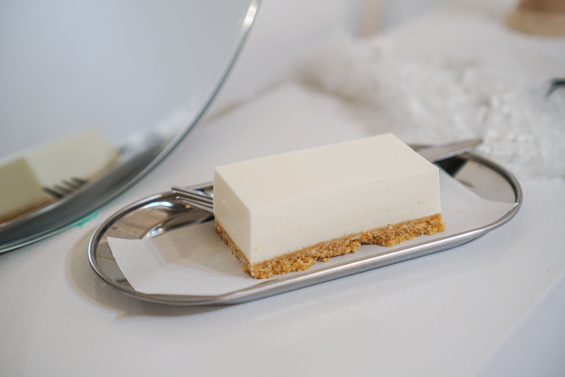 Yoghurt, cheesecake tanpa keju adalah suguhan yang langka namun menarik.  (Foto Shutterstock)