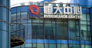 The logo of China Evergrande Group on the Evergrande Center in Shanghai, China, Sept. 22, 2021. (Reuters Photo)