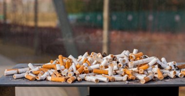 Some 23,000 men and 4,500 women suffer from lung cancer in Turkey every year, according to the Health Ministry. (Shutterstock Photo)