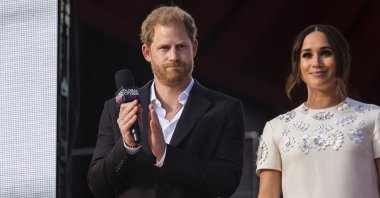 Prince Harry (L) and Meghan Markle speak during the Global Citizen Festival in New York, U.S., Sept. 25, 2021. (AP File Photo)