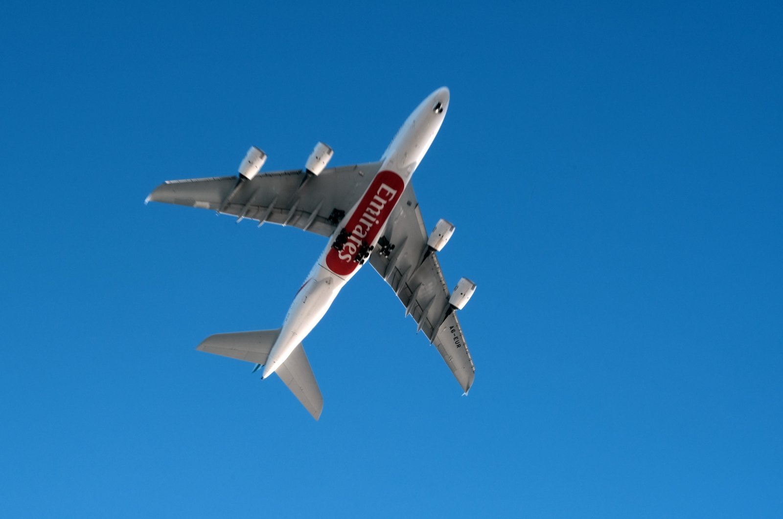 An Emirates airliner makes its approach into JFK Airport, New York, U.S., Nov. 8, 2021. (Getty Images via AFP)