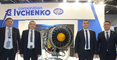 Baykar General Manager Haluk Bayraktar (2nd L) and İvchenko Progress General Manager İgor F. Kravchenko (2nd R) at SAHA EXPO, Istanbul, Turkey, Nov. 12, 2021. (AA Photo)