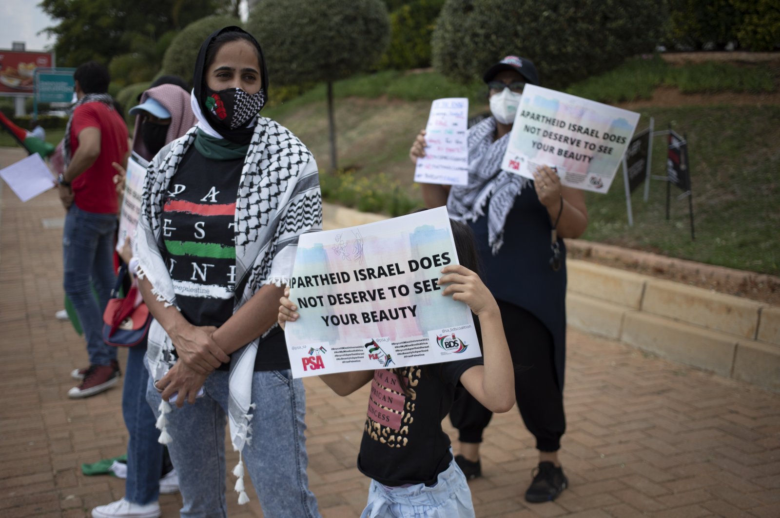 Pro-Palestine supporters protest outside the offices of Miss South Africa, Johannesburg, South Africa, Nov. 12, 2021. (EPA Photo)