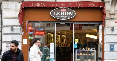 An outside view of the Lebon Patisserie, Istanbul, Turkey, Nov. 15, 2021. (DHA)