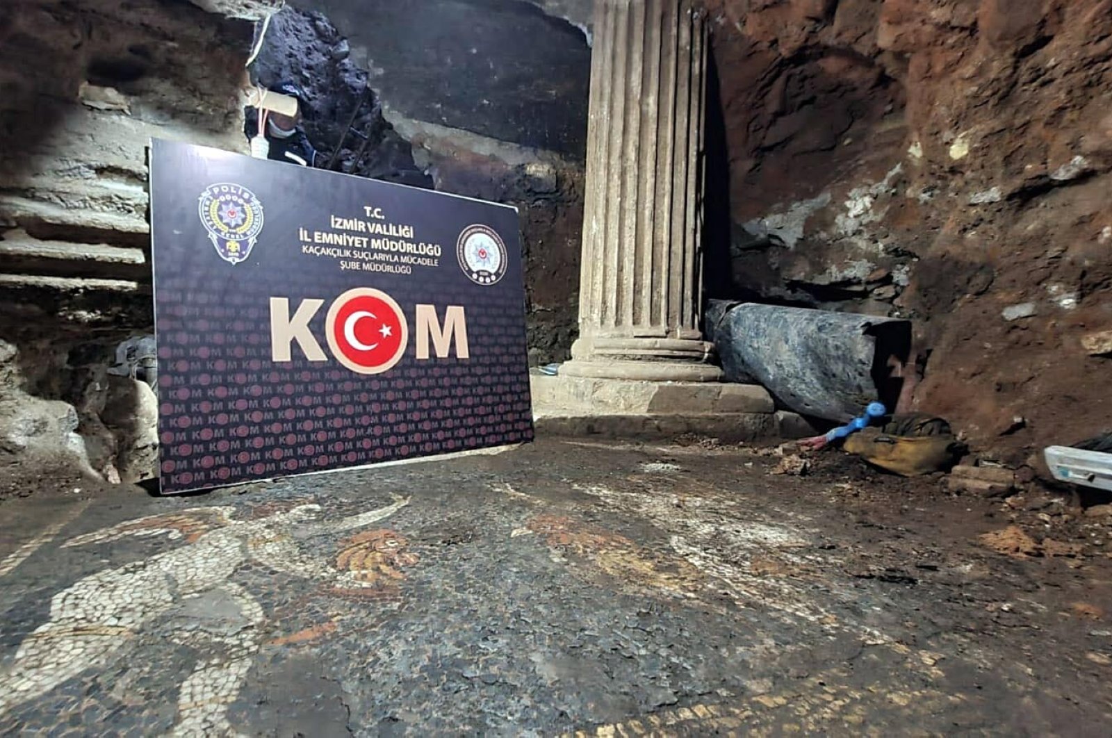 Polisi Turki menyita 2 mosaik kuno yang digali secara ilegal