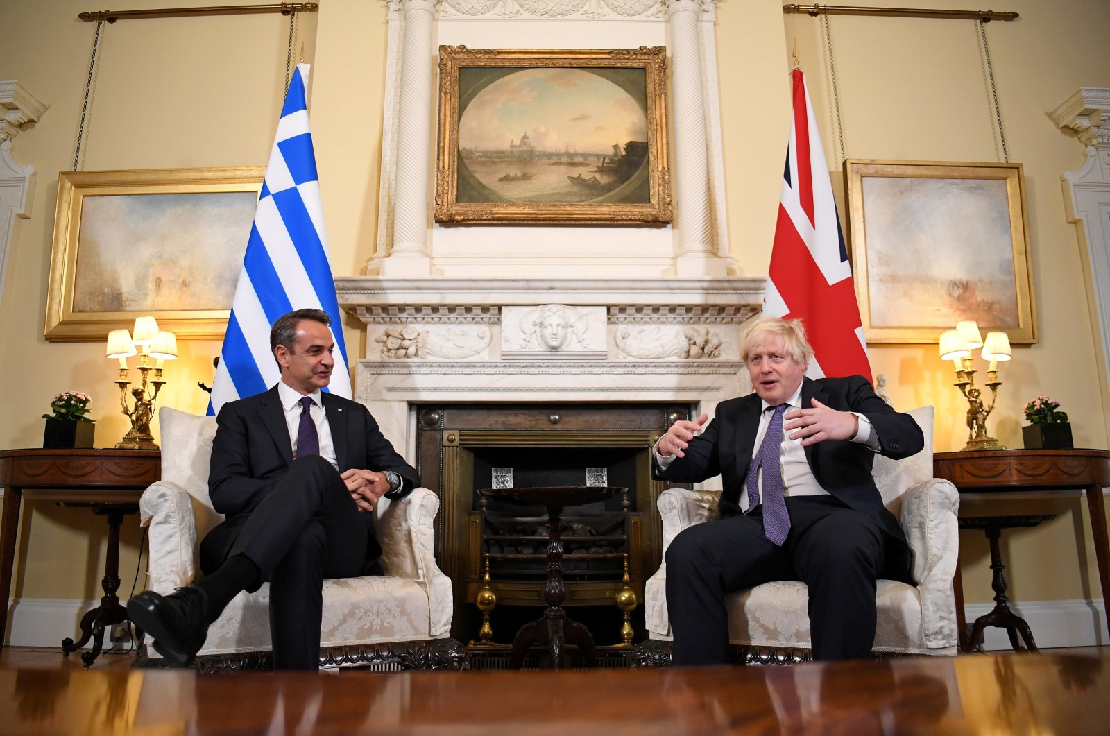 British Prime Minister Boris Johnson speaks with Greek Prime Minister Kyriakos Mitsotakis at Downing Street, in London, Britain, Nov. 16, 2021. (Reuters Photo)