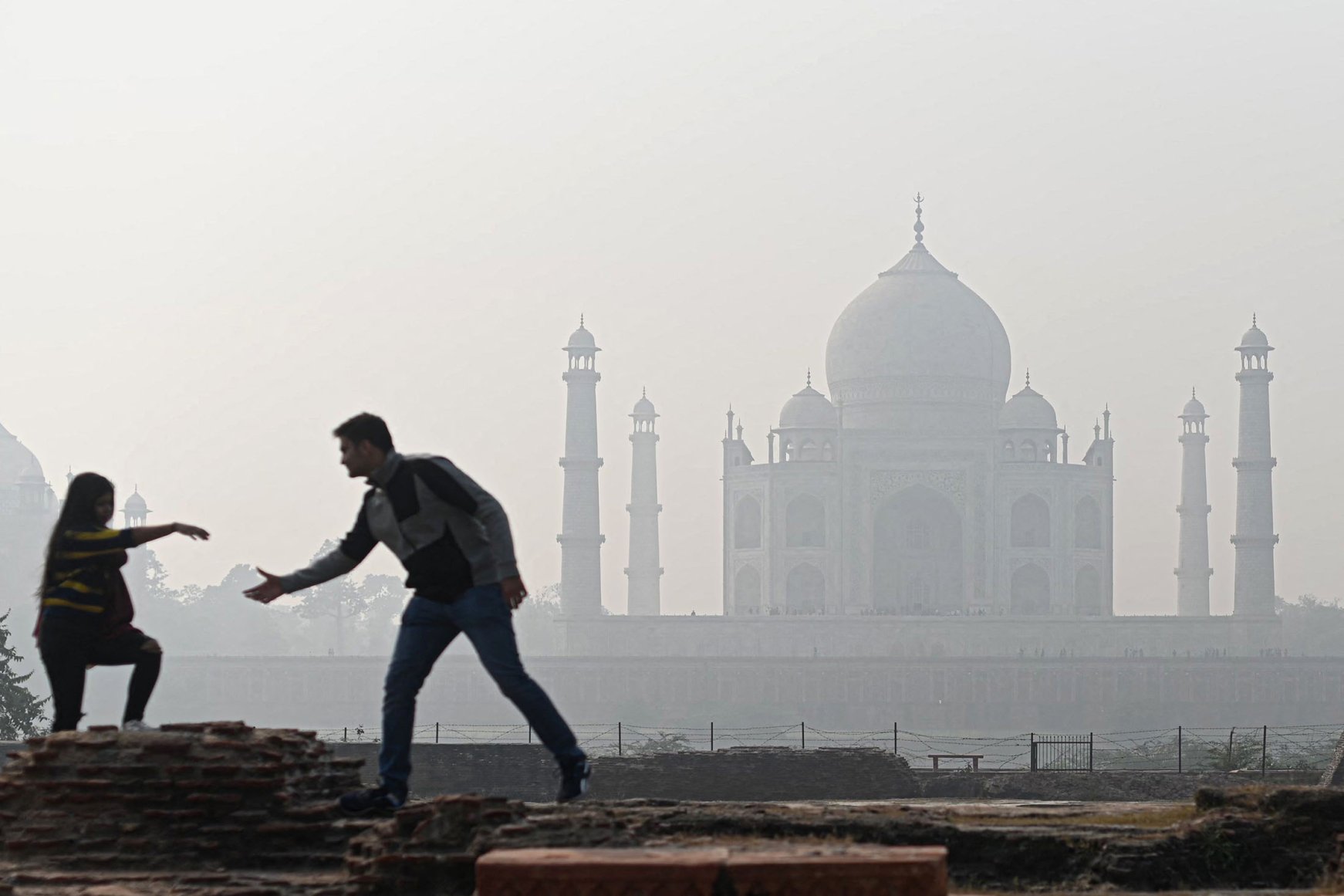 Schools Shut, Work From Home In Delhi As India Smothered By Smog ...