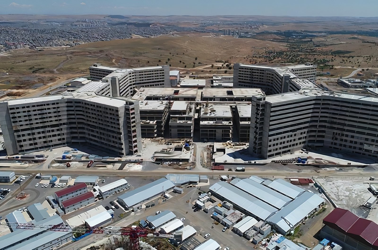 Rönesans akan membeli 51% rumah sakit mega Gaziantep: Sumber