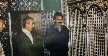 Ali Haydar Kaytan (C) is seen with jailed PKK leader Abdullah Öcalan (R) in an unknown place. (Photo by security sources)