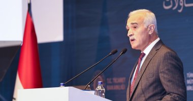 DEIK head Nail Olpak speaks at the Turkey-Iraq Business, Investment and Contracting Forum, Istanbul, Turkey, Nov. 19, 2021. (AA Photo)