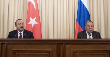 Foreign Minister Mevlüt Çavuşoğlu (L) and Russian Foreign Minister Sergey Lavrov attend a joint news conference following their talks in Moscow, Russia, Jan. 13, 2020. (AP File Photo)