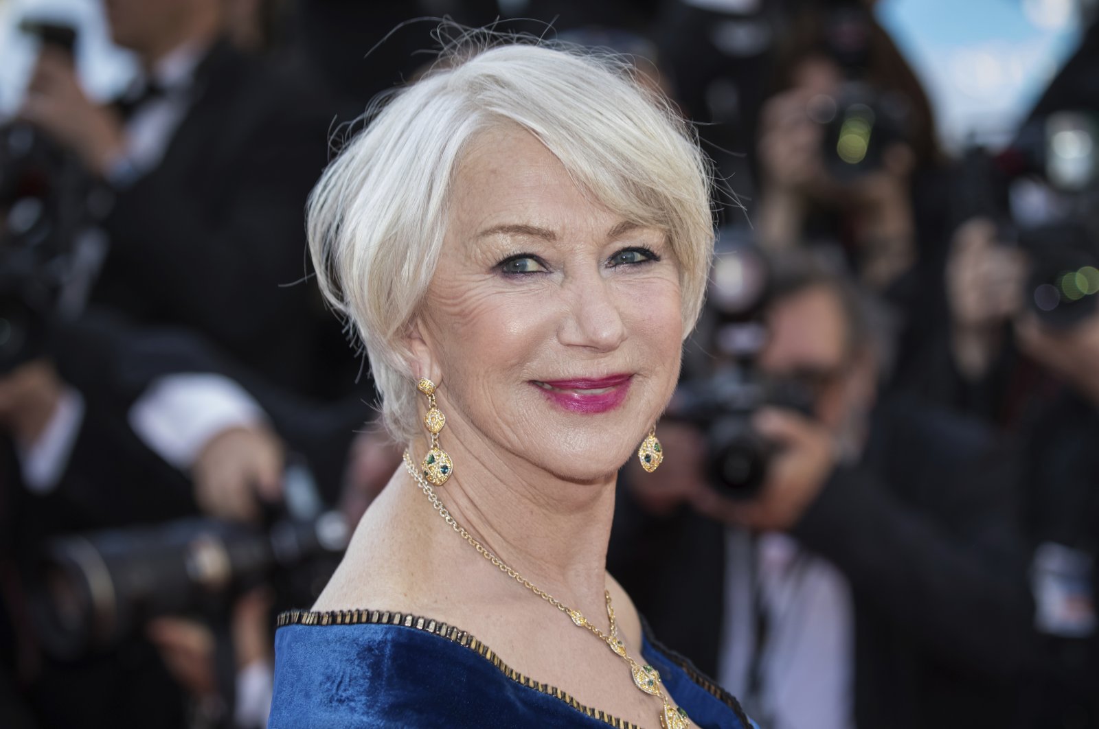 Helen Mirren poses for photographers at the premiere of the film &quot;Girls of The Sun&#039;&quot;at the 71st international film festival, Cannes, southern France, May 12, 2018. (AP)