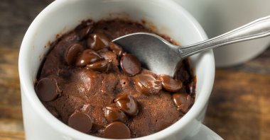 Homemade chocolate brownie mugs are great for a quick sweet bite. (Shutterstock Photo)