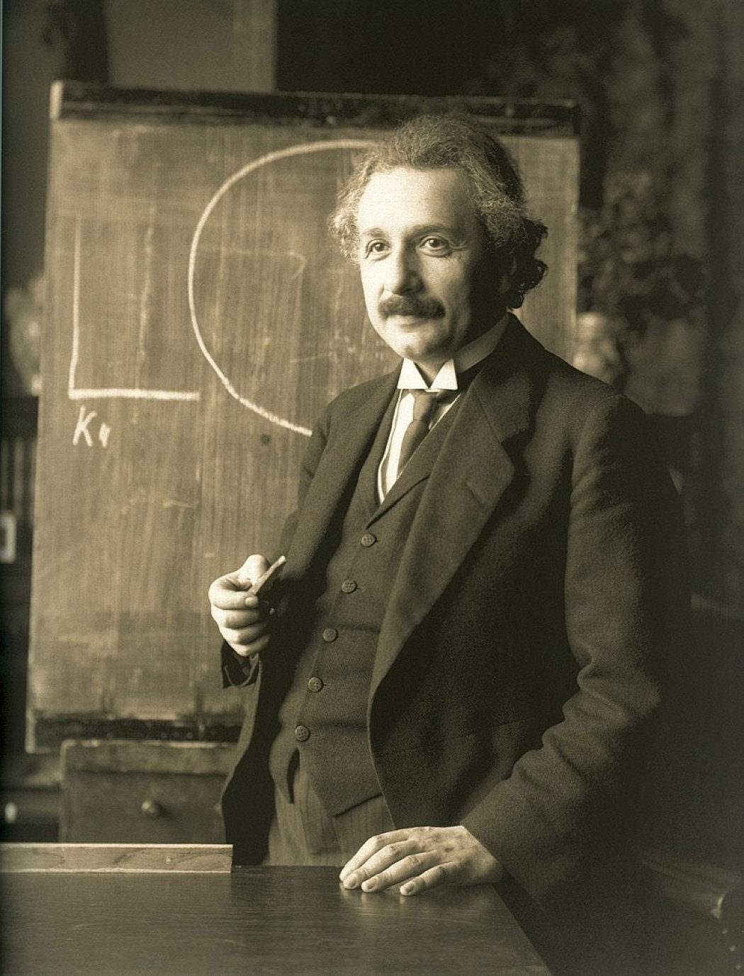 Albert Einstein photographed by Austrian photographer Ferdinand Schmutzer during a lecture in Vienna in 1921. (Wikimedia Photo)