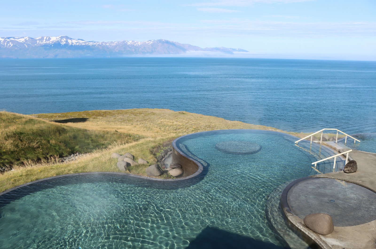 Pemandian air panas dan pemandian uap: Menemukan kolam alami Islandia