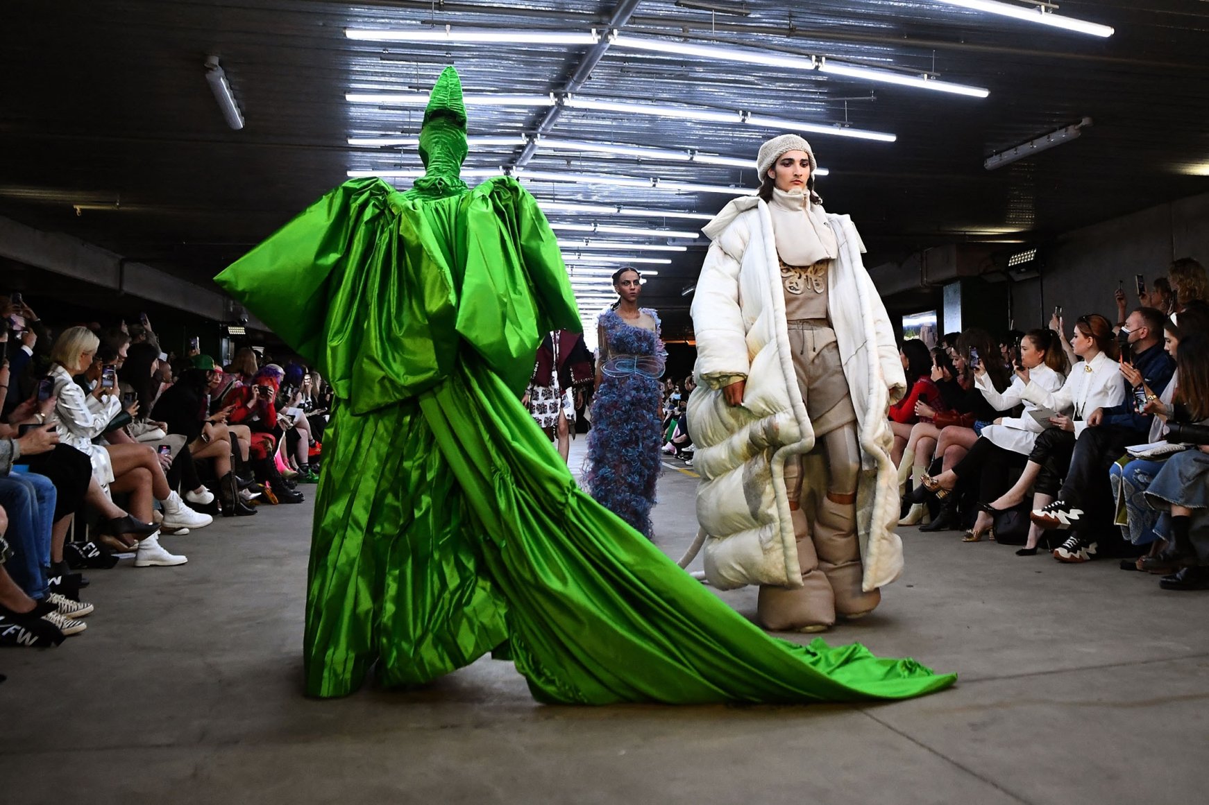 Melbourne Fashion Week 2021 Wraps Up With Silk, Toulle And Beads ...