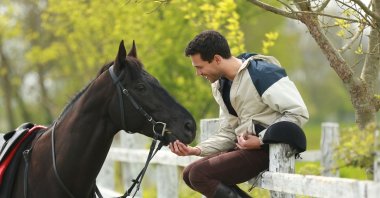 A still shot from &quot;Bizim İçin Şampiyon&quot; (&quot;Champion&quot;).