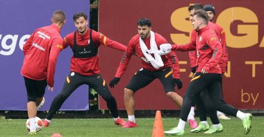 Galatasaray players train ahead of a Europa League clash against Olympique Marseille in Istanbul, Turkey, Nov. 23, 2021. (IHA Photo)