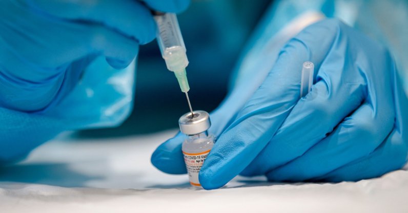 A nurse prepares the Pfizer-BioNTech COVID-19 vaccine for children for distribution in Montreal, Quebec, Nov. 24, 2021. (AFP Photo)